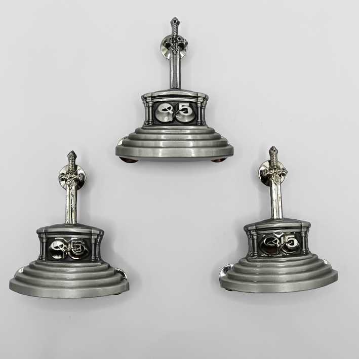 Q5 3D Pin - Monument of Steel - Image 2